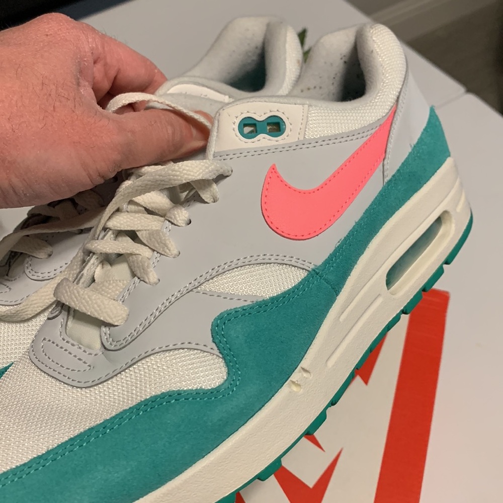 π Used Rare Mens Nike Air Max 1 AkA watermelons - Picture 13 of 16